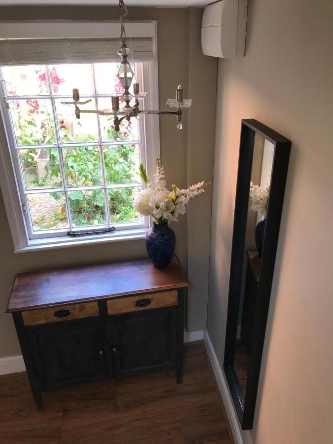 Clerks Cottage 塞文河畔厄普顿 外观 照片